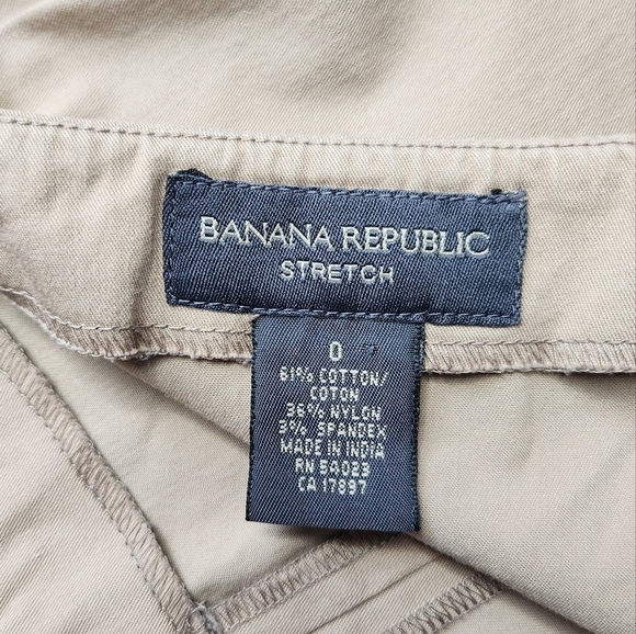 Banana Republic Pencil stretch tan skirt Size 0 - Picture 2 of 5